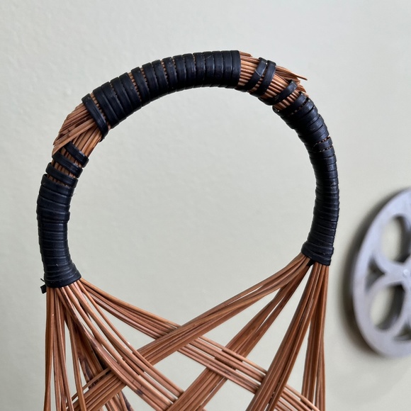 Vintage Wicker Wall Hanging Baskets (Pair) - Picture 8 of 9